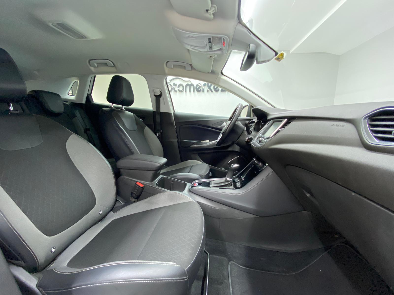 OPEL GRANDLAND 19